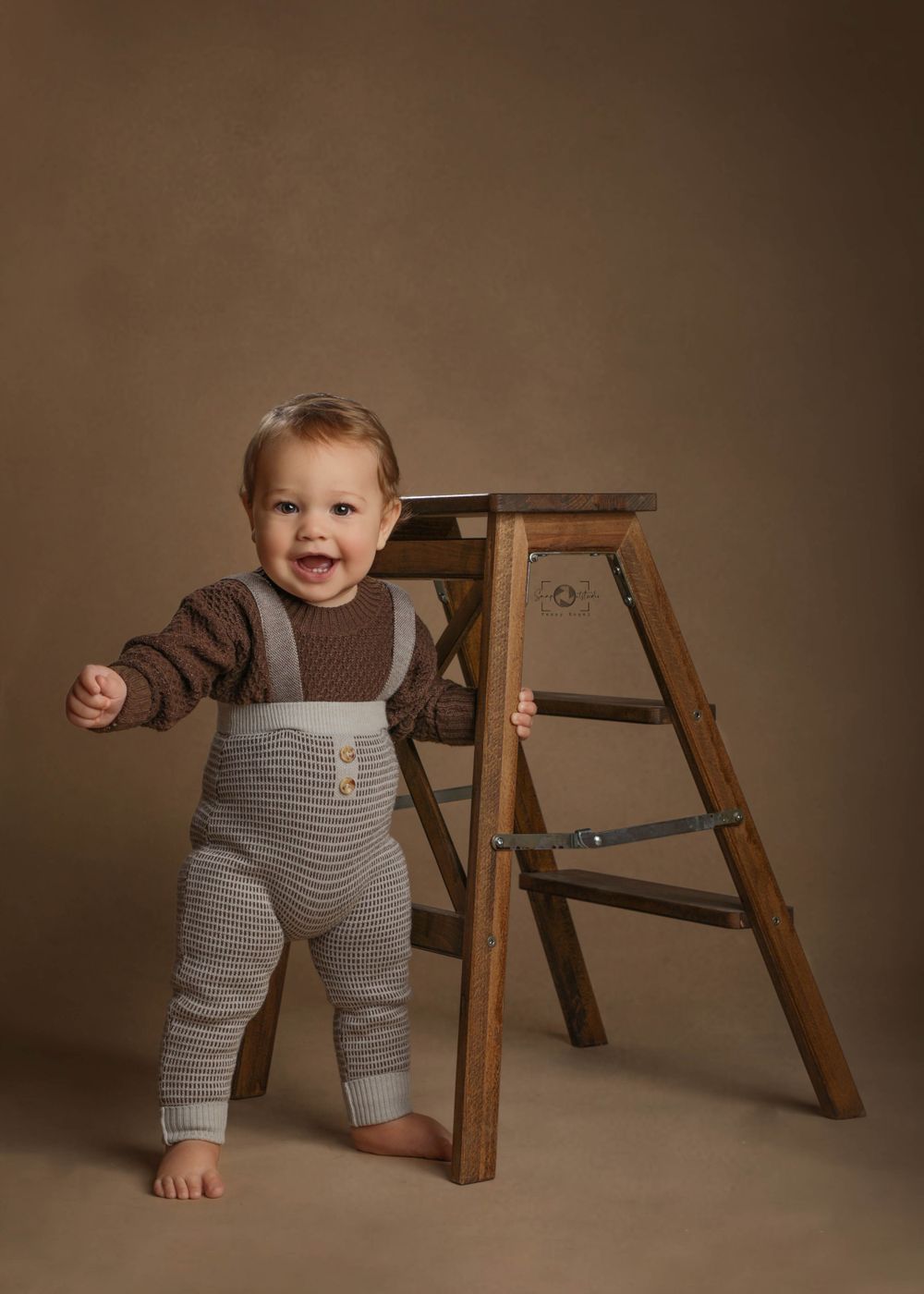 children photography Lakewood NJ, kids studio portraits, family photography Lakewood, milestone portraits,