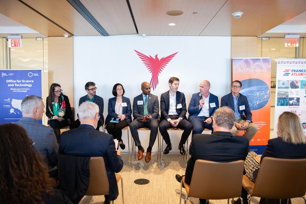 Panel Picture