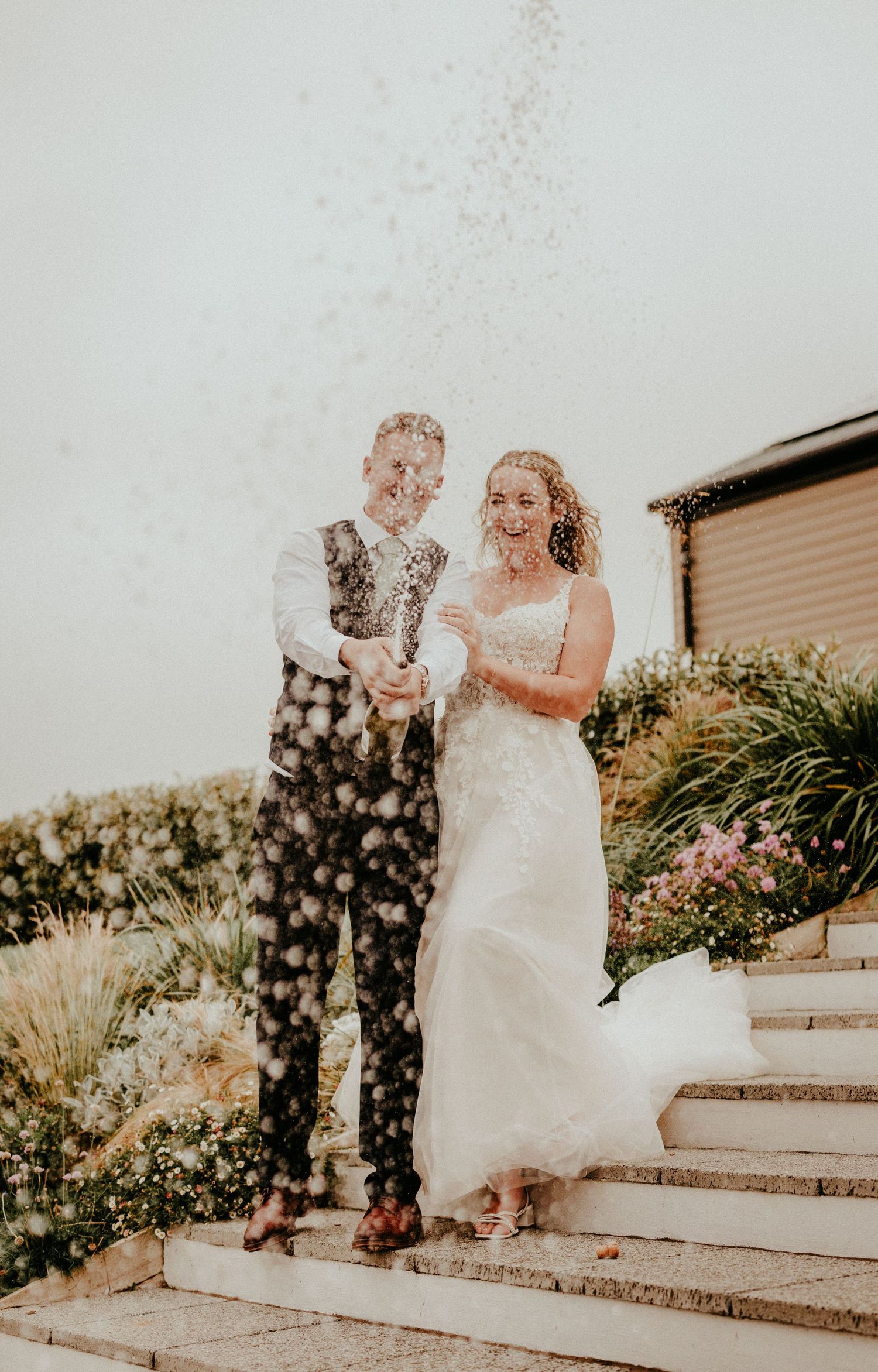OLIVIA ROSSI PHOTOGRAPHY - THE BARN AT PENGELLY - PENGELLY WEDDINGS CORNWALL