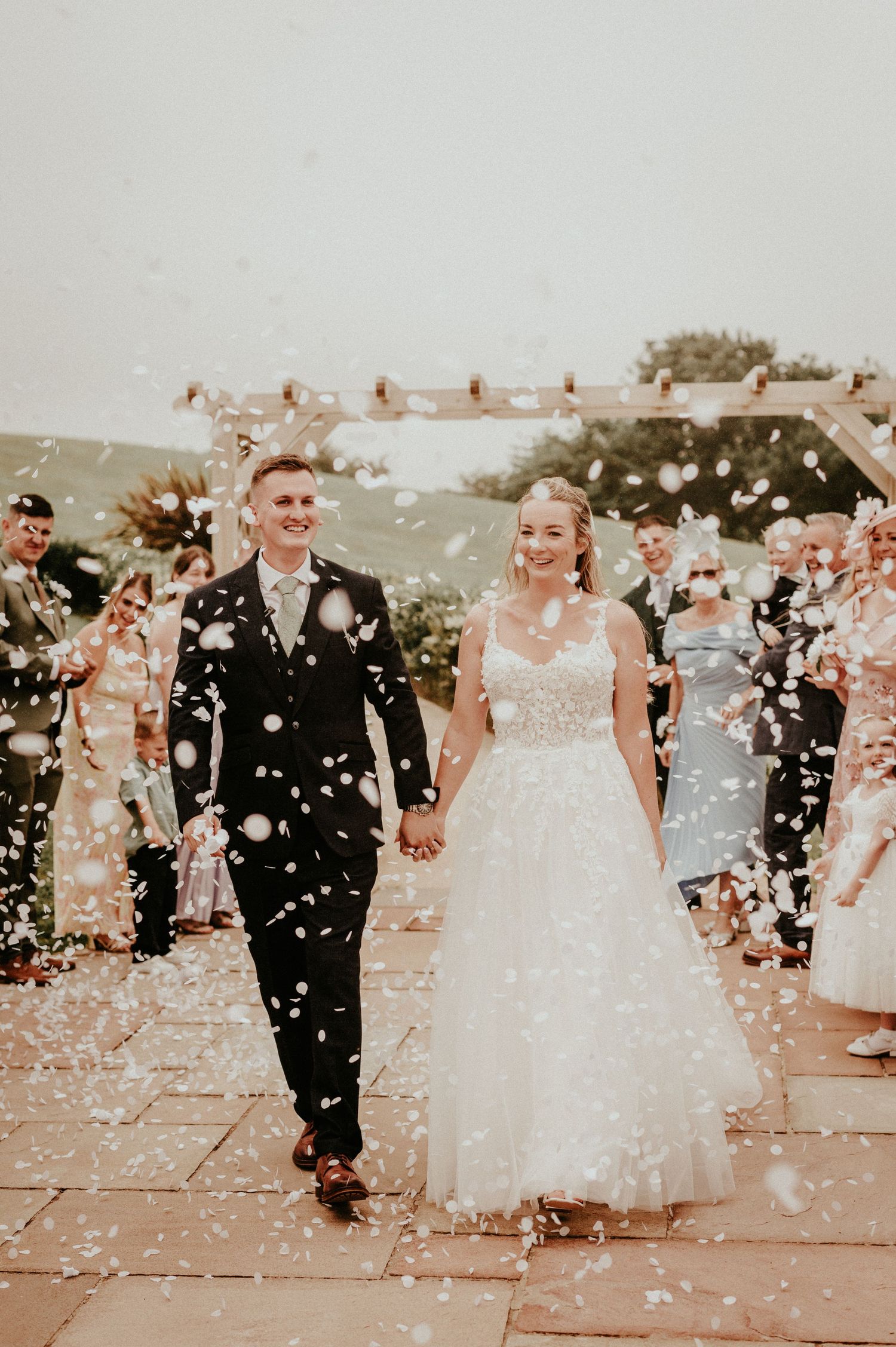 OLIVIA ROSSI PHOTOGRAPHY - THE BARN AT PENGELLY - PENGELLY WEDDINGS CORNWALL