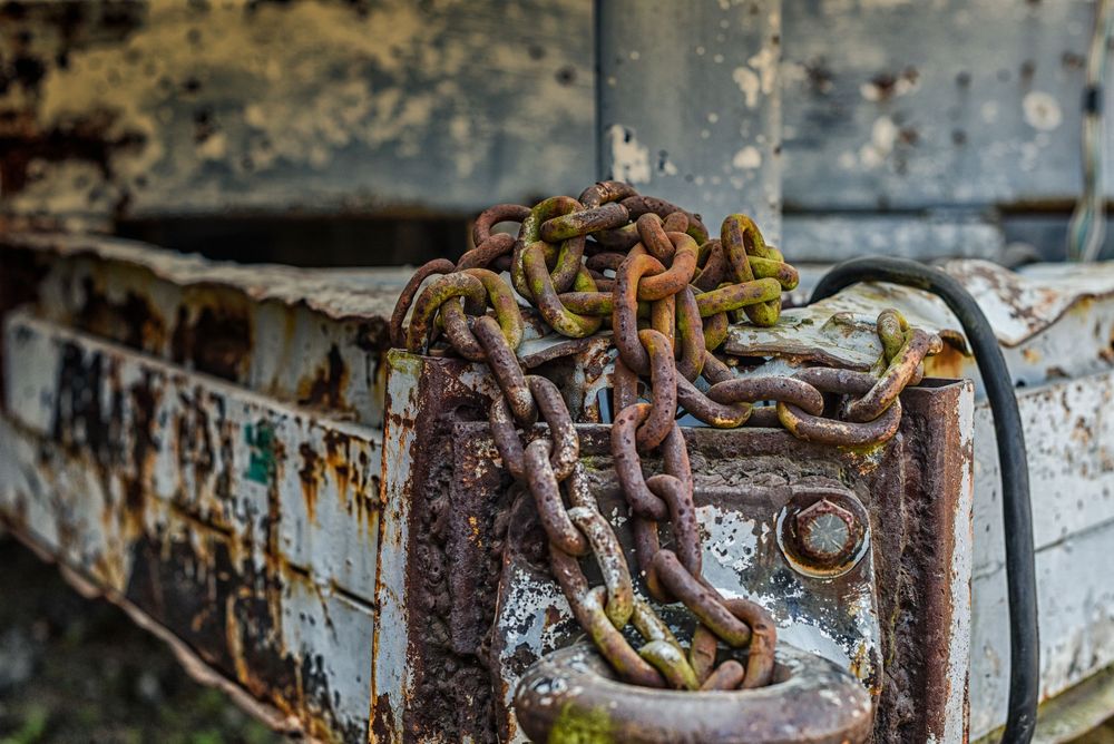 close up of pull chain for trailor