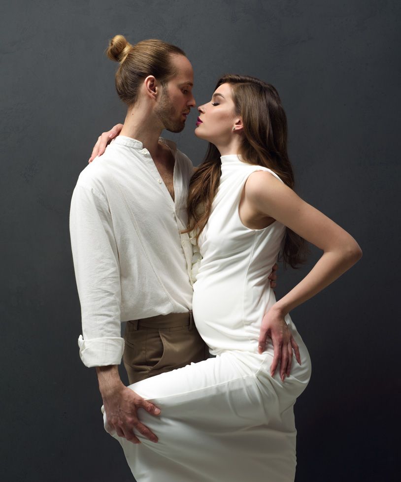 photo de grossesse couple realise par alex rocca photographe