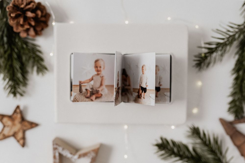 Minileporello für Deine Weihnachtsfotos in 8x8cm mit weihnachtlicher Covergravur