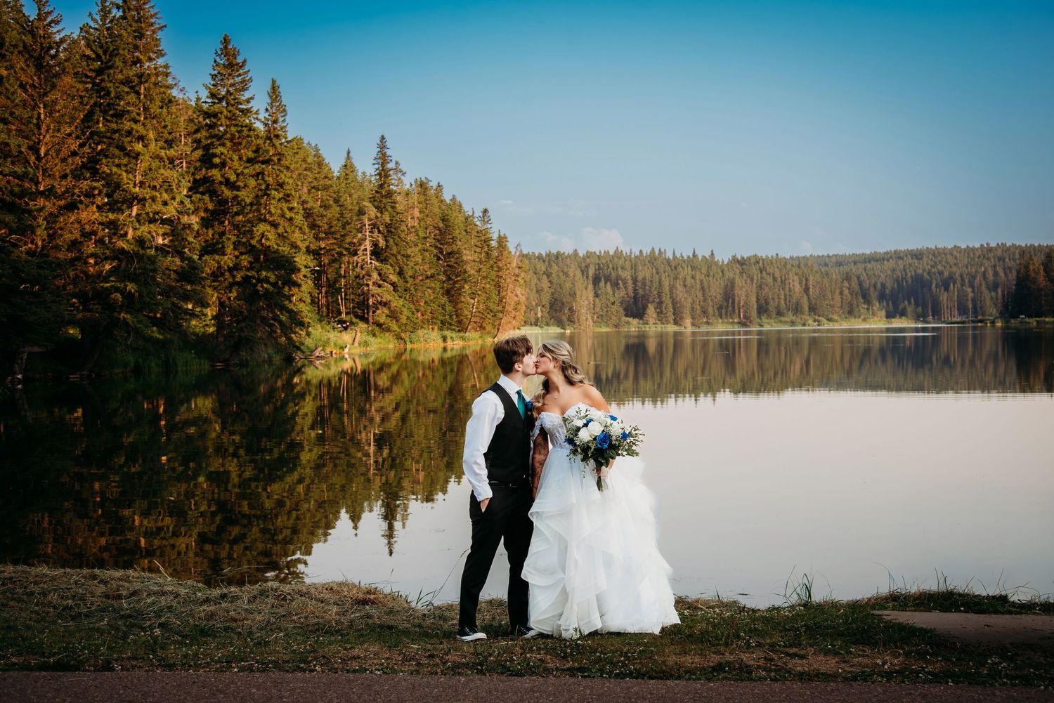 Wedding photography Elkwater Alberta