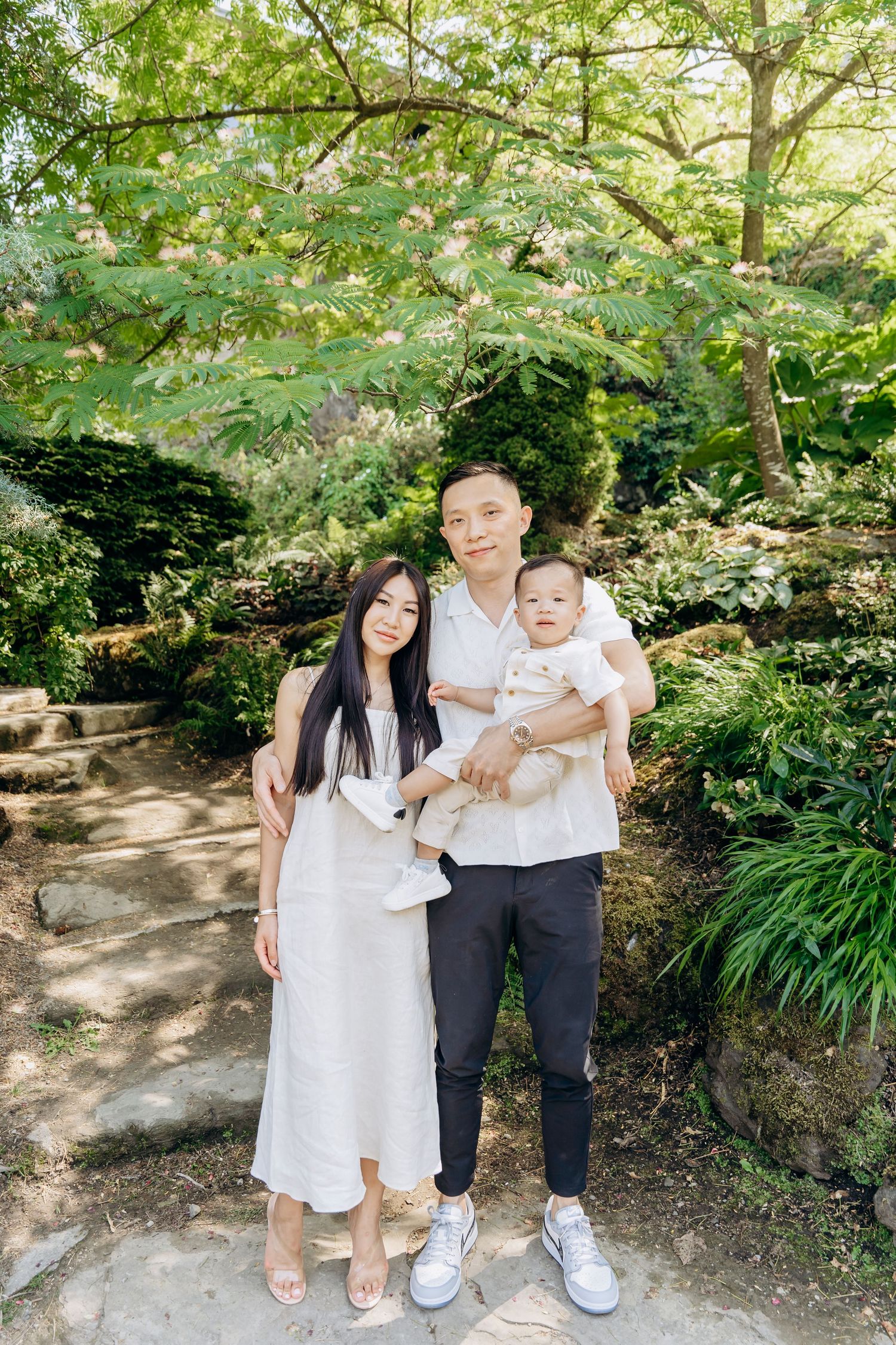 queen elizabeth park family photoshoot