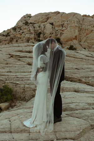beautiful bridals dreamy glowy warm cinematic  southern utah photographer