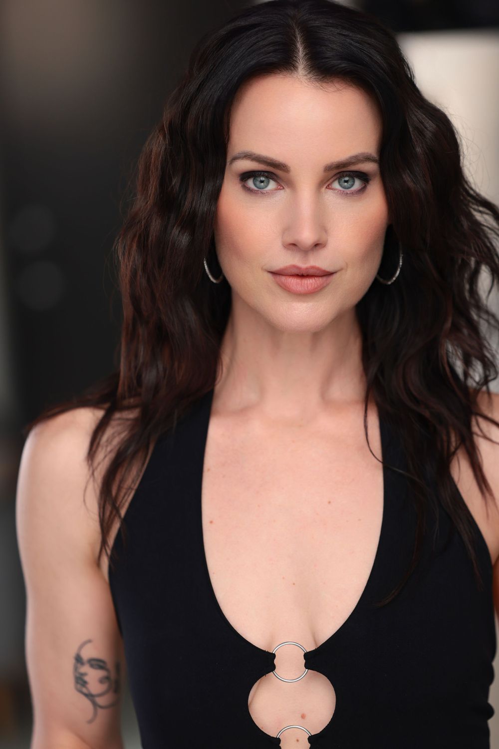 atlanta actor Ashley Dougherty headshot. Leading lady headshot