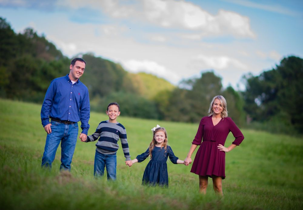 Family photography Location photographer Opp Alabama Natural light Golden hour Open field