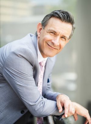Portrait of a man in a suit, Outdoor photography. Portrait photography