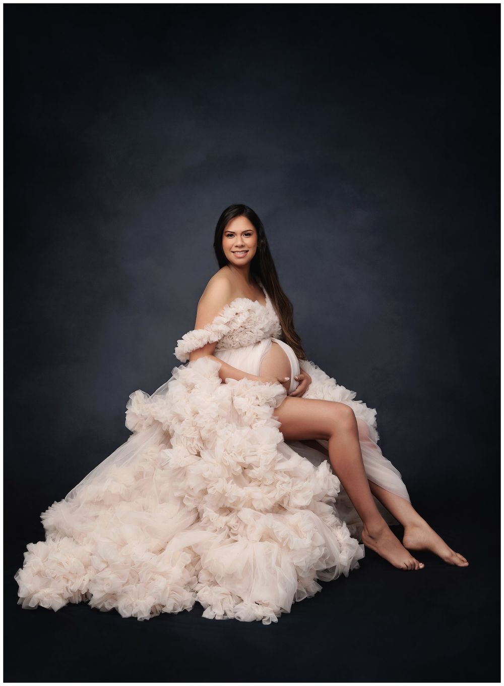 Luxury Austin maternity studio photography