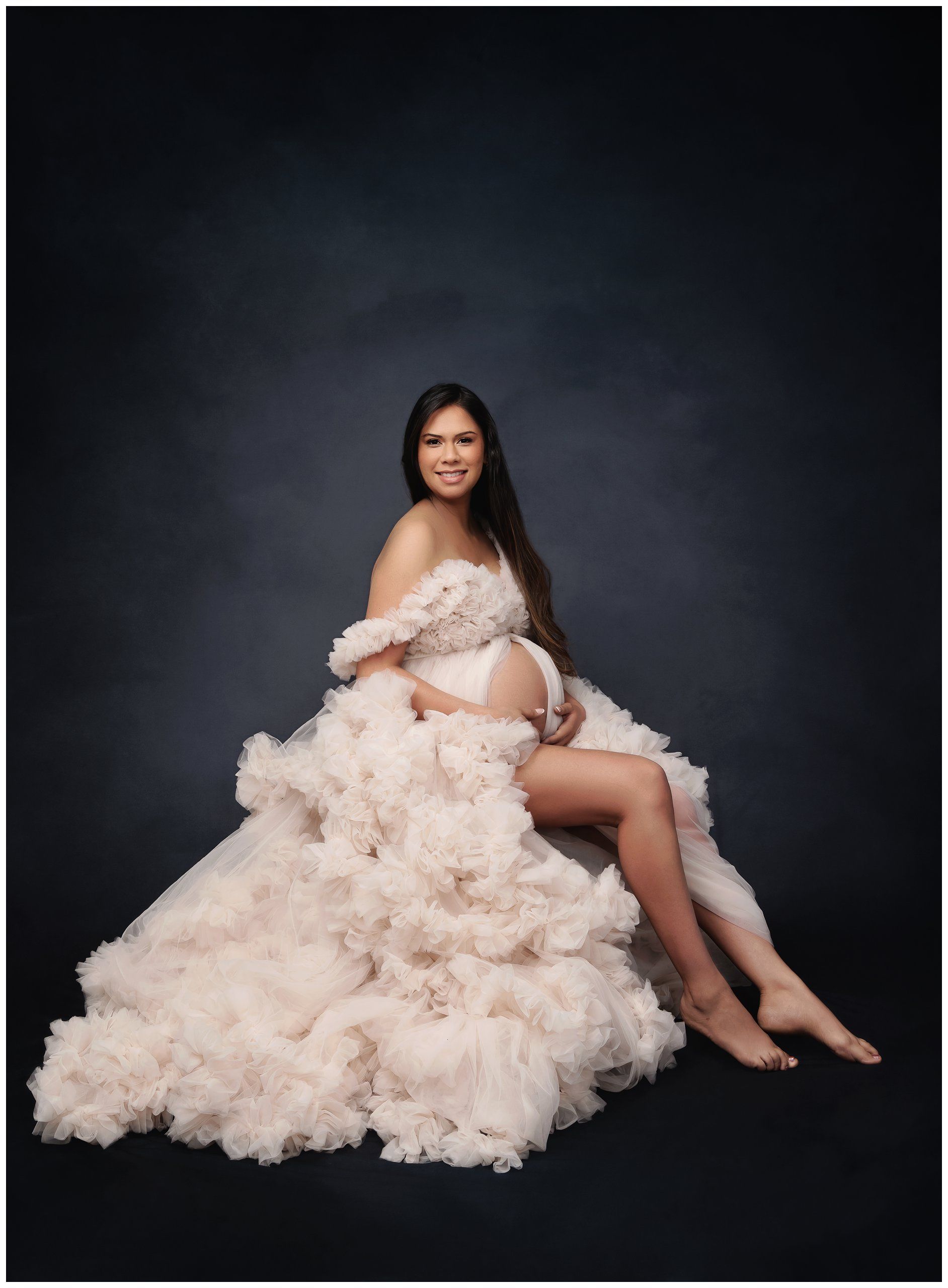 Luxury Austin maternity studio photography