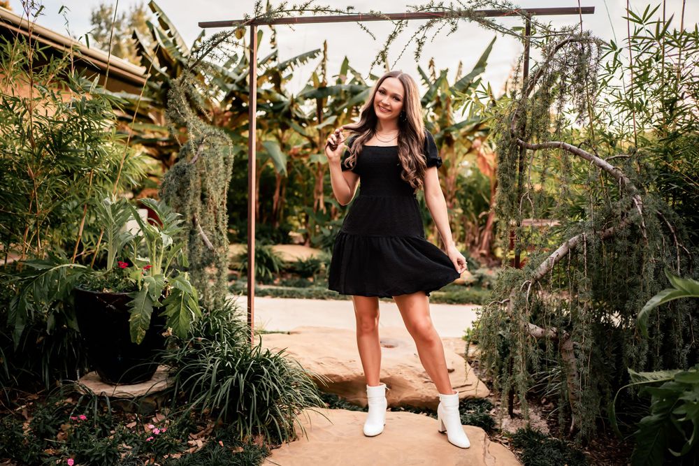 Senior Grapevine Botanical Garden