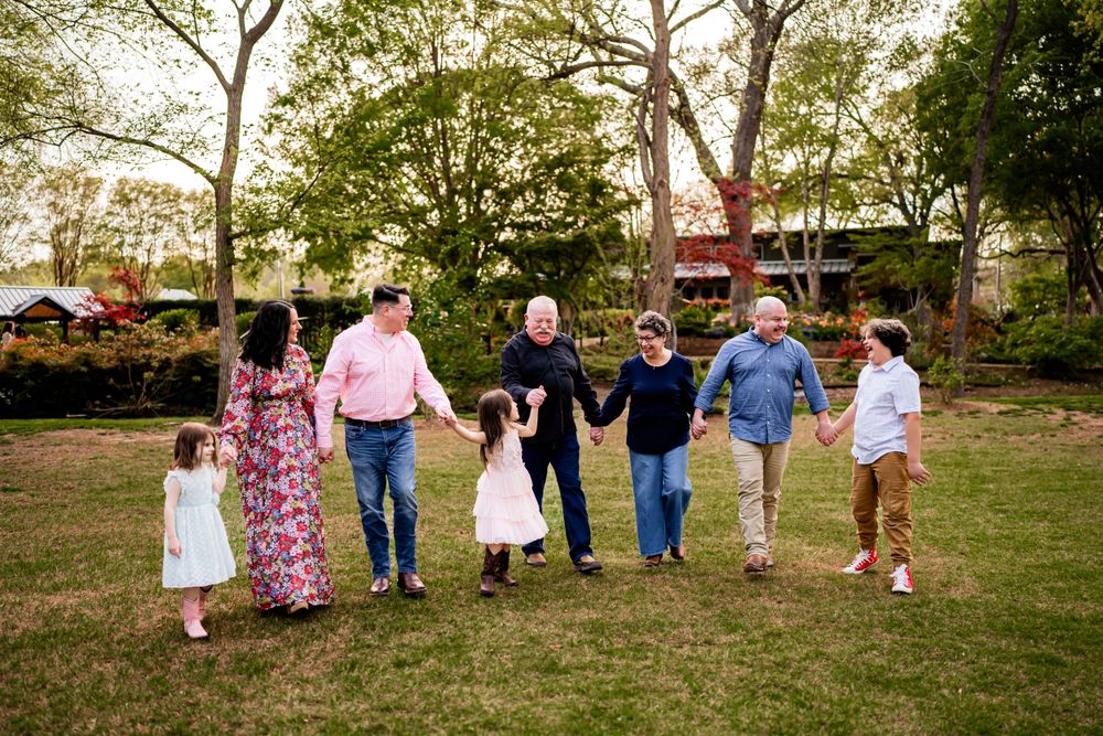 Family Grapevine Botanical Garden