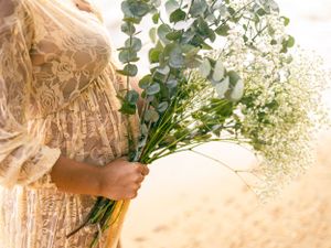 Pregnancy photography. Maternity photos