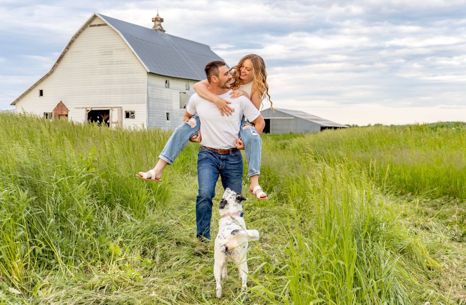 decorah-ia-engagement-photographer