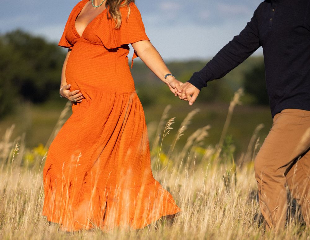 Meg Huenink Photography Milwaukee Wisconsin Wedding Photographer Maternity meghuenink.com