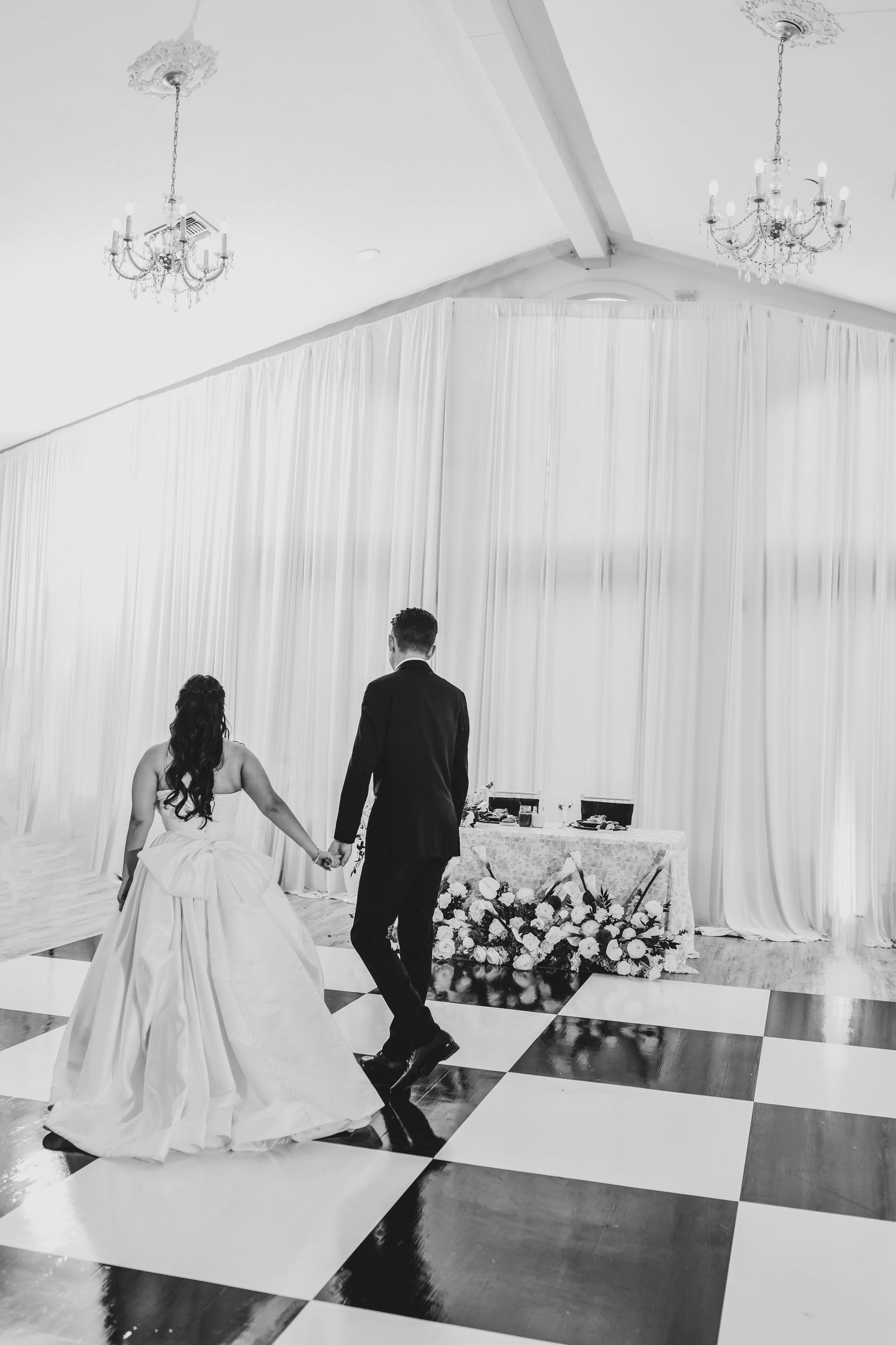 Luxury wedding reception inspiration in North Texas