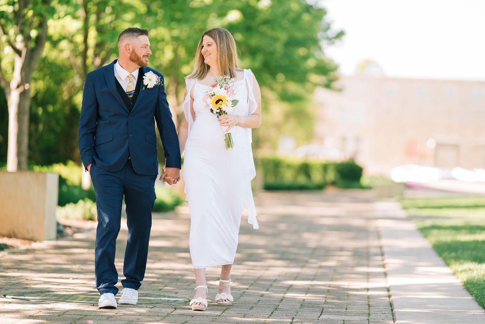 Wedding portraits at Lincoln Landing in Lockport, Illinois.