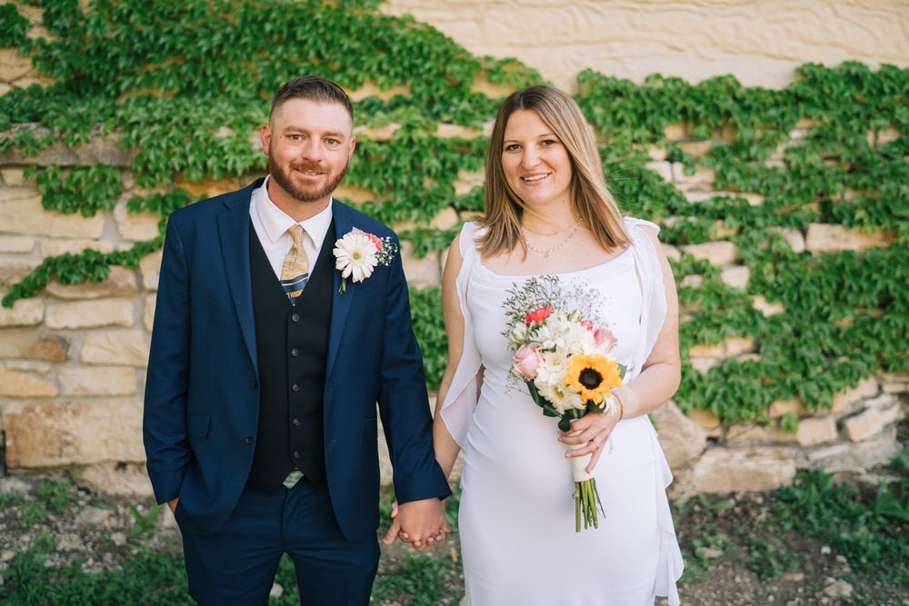 Wedding portraits at Lincoln Landing in Lockport, Illinois.