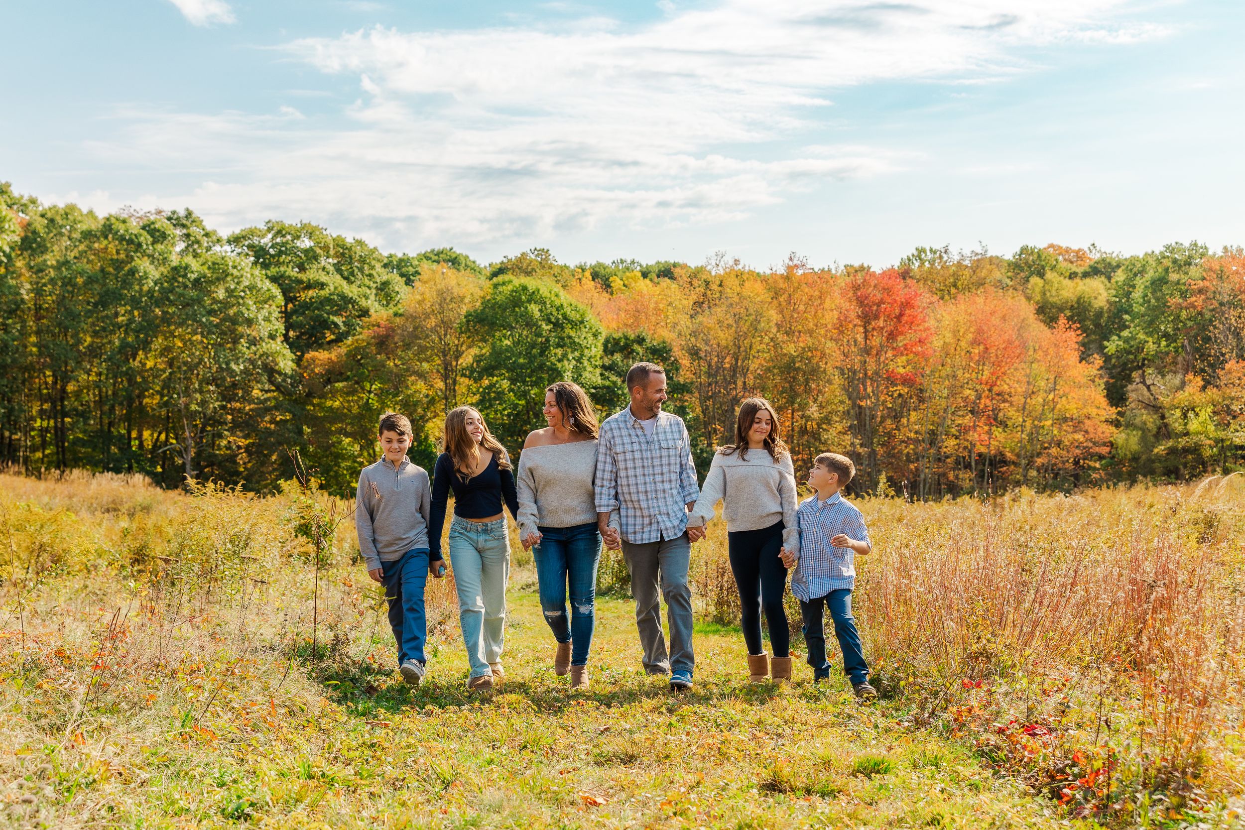 Natural, light-filled family, senior, children & couples photography in Ridgefield, Fairfield, Danbury, Wilton, Westport & New Canaan, CT.