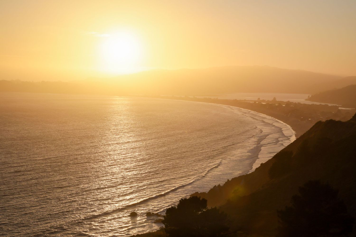 Photo of the sunset over Stinson Beach. Jesse Tarnoff.
