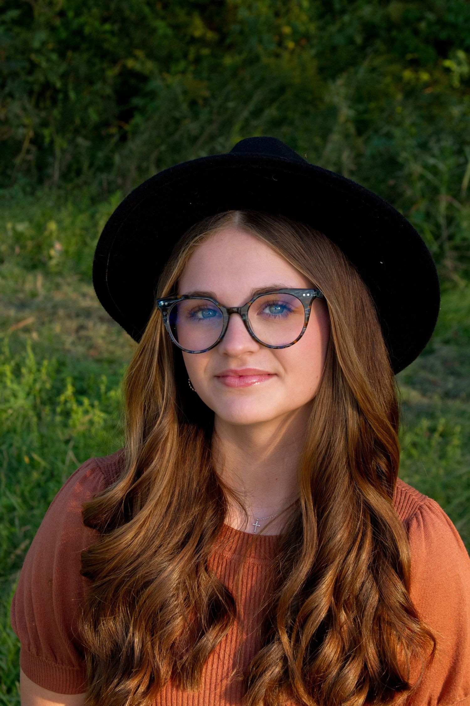 A young teen girl photographed by Delta Blossoms Photography in Manila, Arkansas
