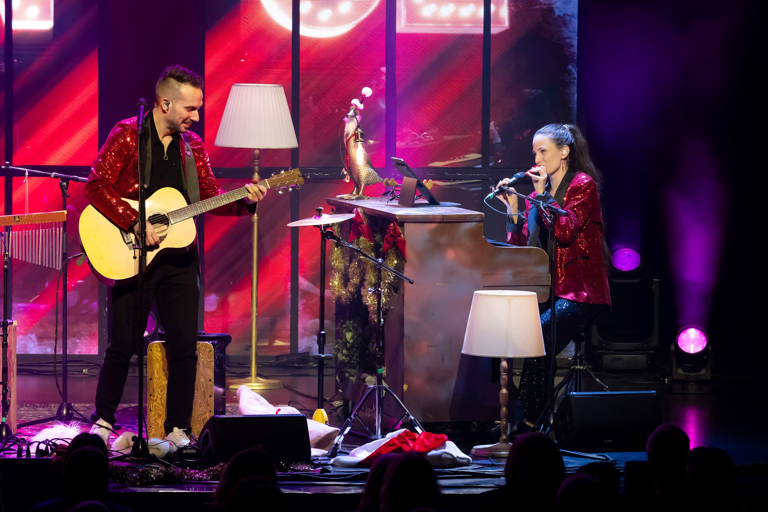Unplugged Christmas i Linköping konsert och kongress. Med Peter Johansson, Bruno Mitsogiannis, Matilda Grün och Petra Wahlgren.