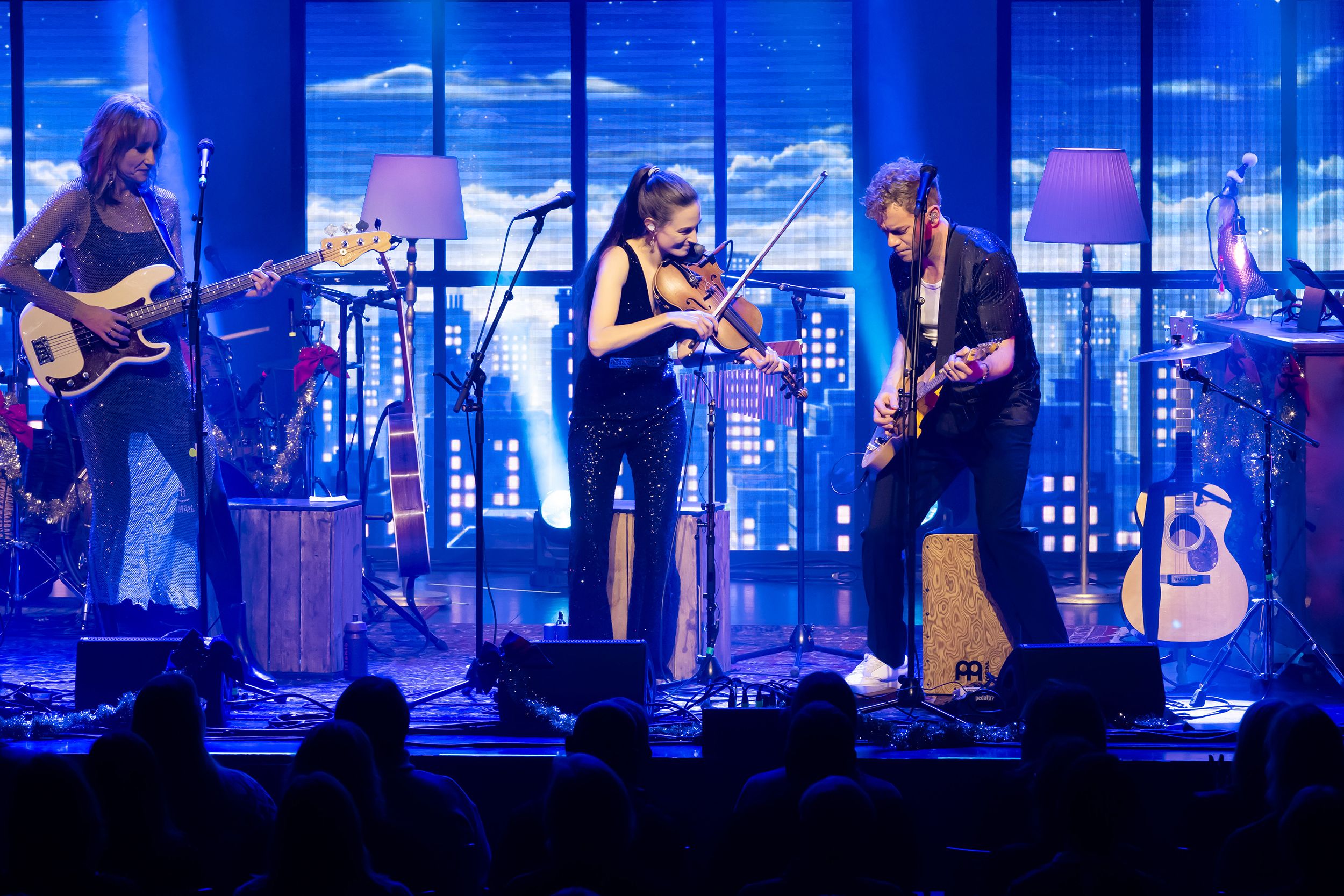 Unplugged Christmas i Linköping konsert och kongress. Med Peter Johansson, Bruno Mitsogiannis, Matilda Grün och Petra Wahlgren.