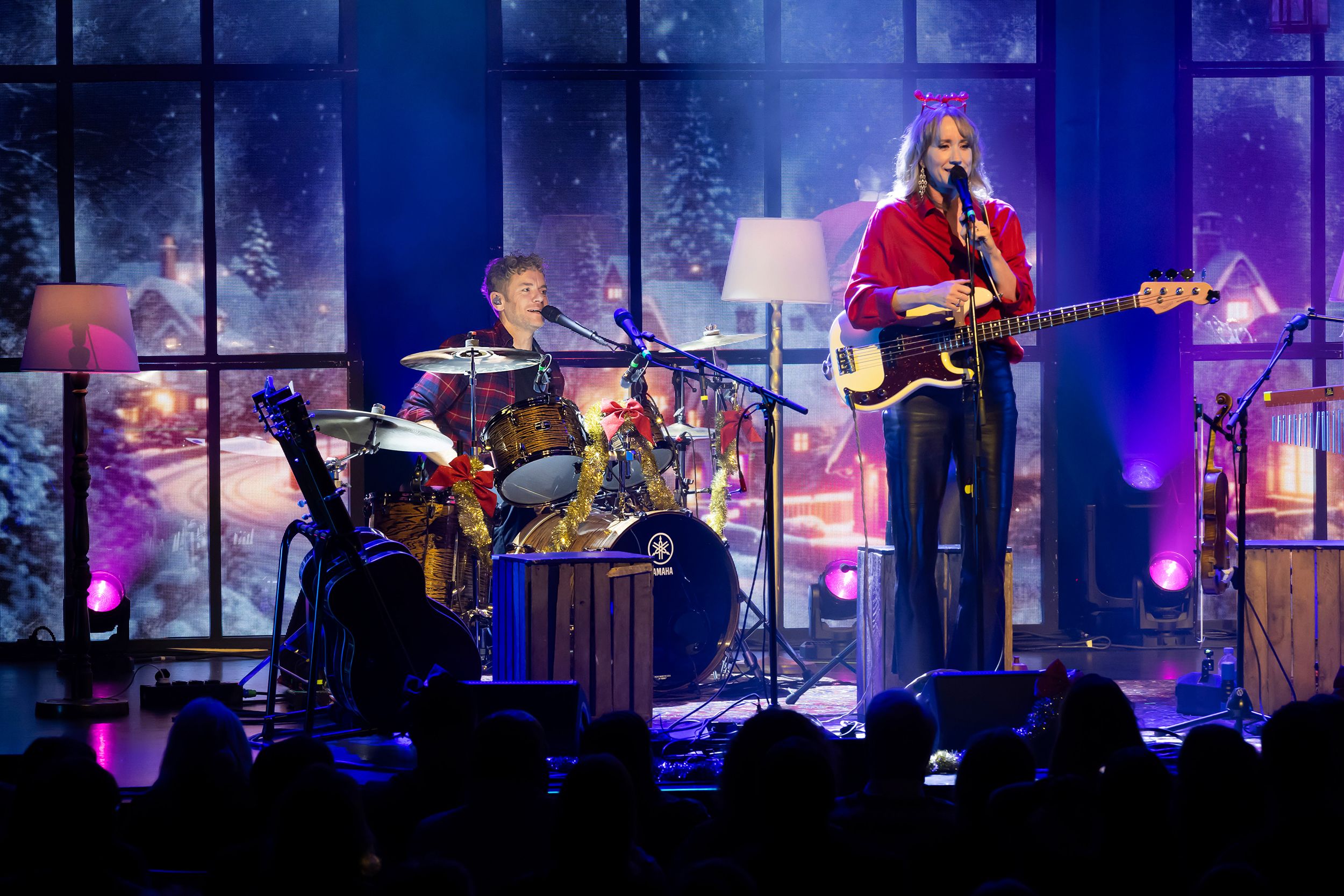Unplugged Christmas i Linköping konsert och kongress. Med Peter Johansson, Bruno Mitsogiannis, Matilda Grün och Petra Wahlgren.