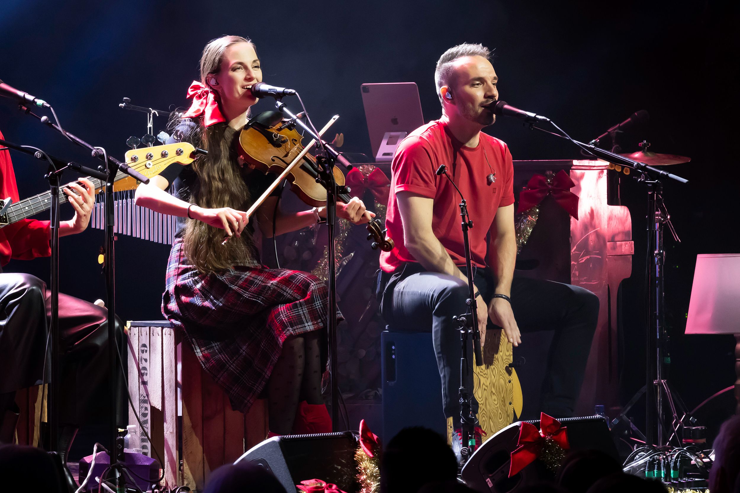 Unplugged Christmas i Linköping konsert och kongress. Med Peter Johansson, Bruno Mitsogiannis, Matilda Grün och Petra Wahlgren.