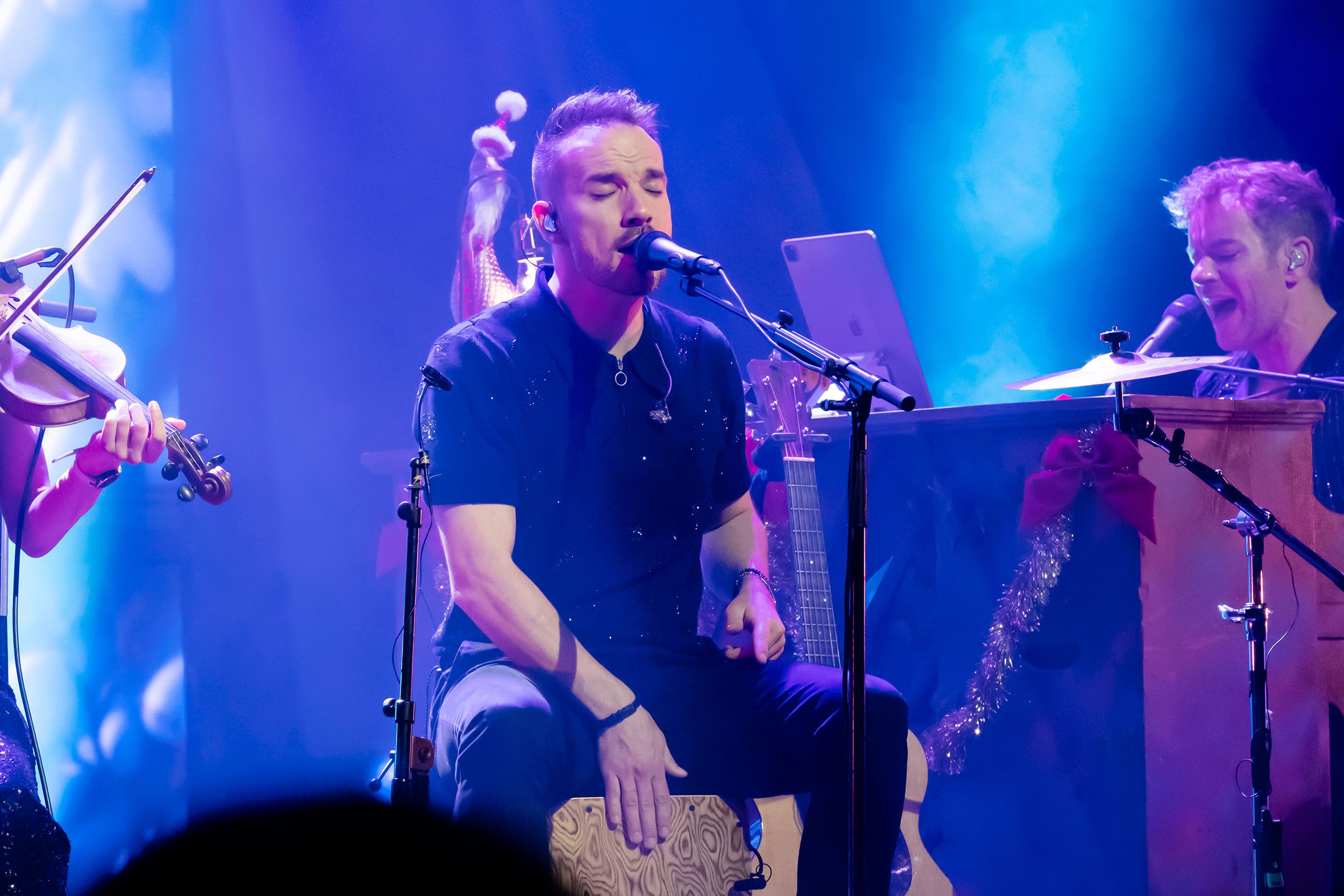 Unplugged Christmas i Linköping konsert och kongress. Med Peter Johansson, Bruno Mitsogiannis, Matilda Grün och Petra Wahlgren.