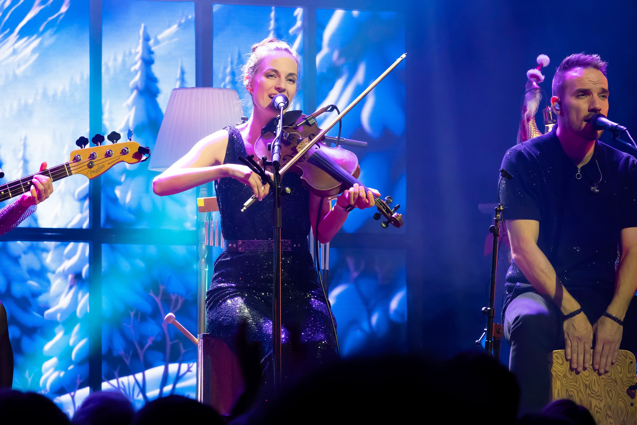 Unplugged Christmas i Linköping konsert och kongress. Med Peter Johansson, Bruno Mitsogiannis, Matilda Grün och Petra Wahlgren.