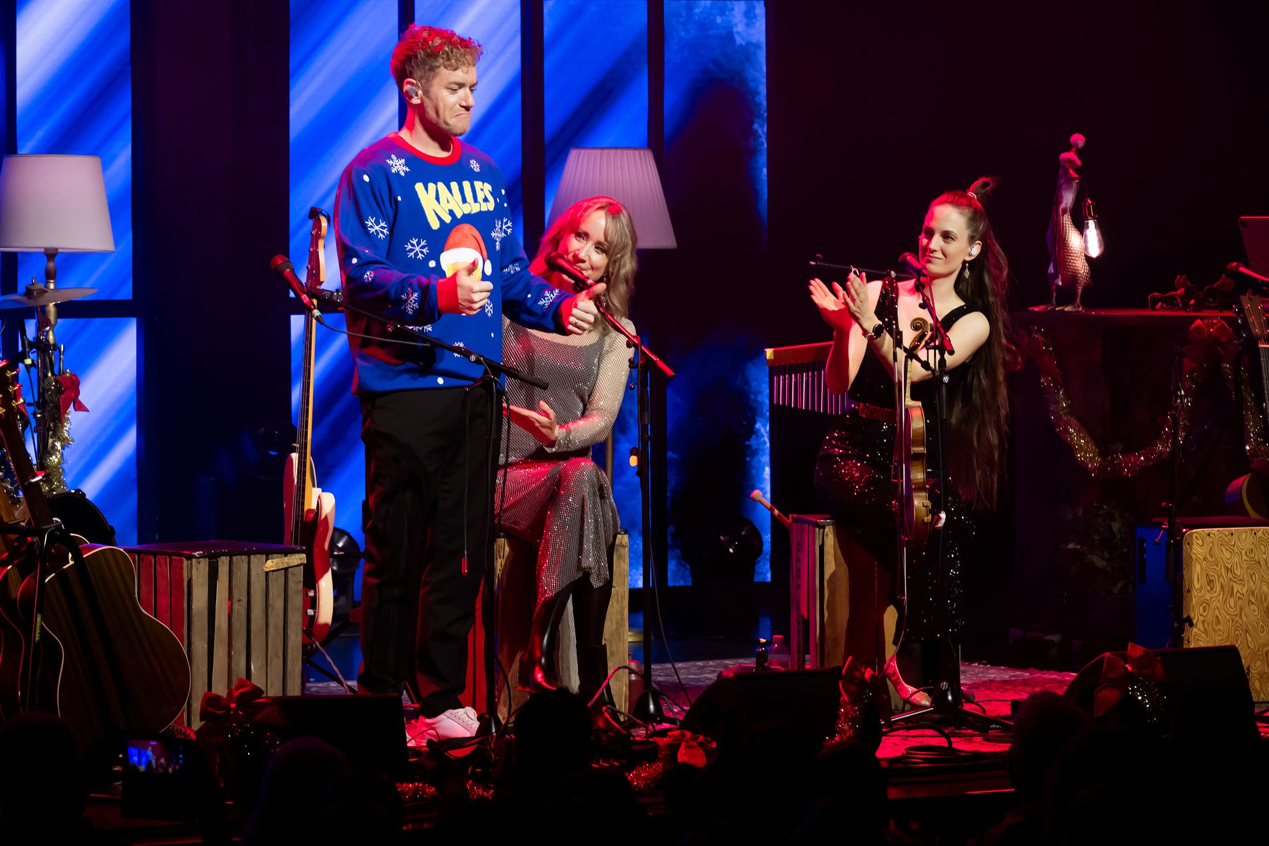 Unplugged Christmas i Linköping konsert och kongress. Med Peter Johansson, Bruno Mitsogiannis, Matilda Grün och Petra Wahlgren.