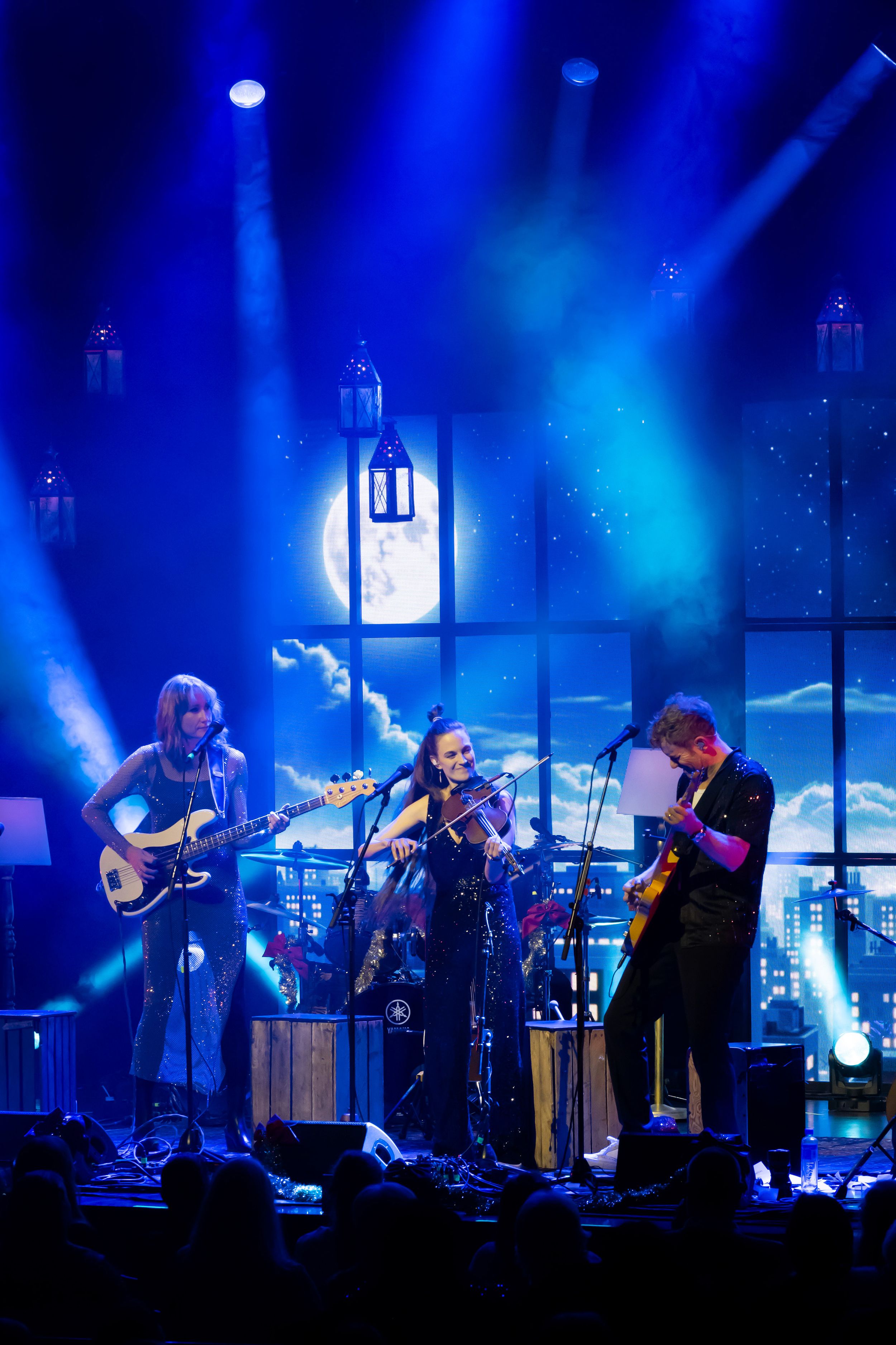 Unplugged Christmas i Linköping konsert och kongress. Med Peter Johansson, Bruno Mitsogiannis, Matilda Grün och Petra Wahlgren.