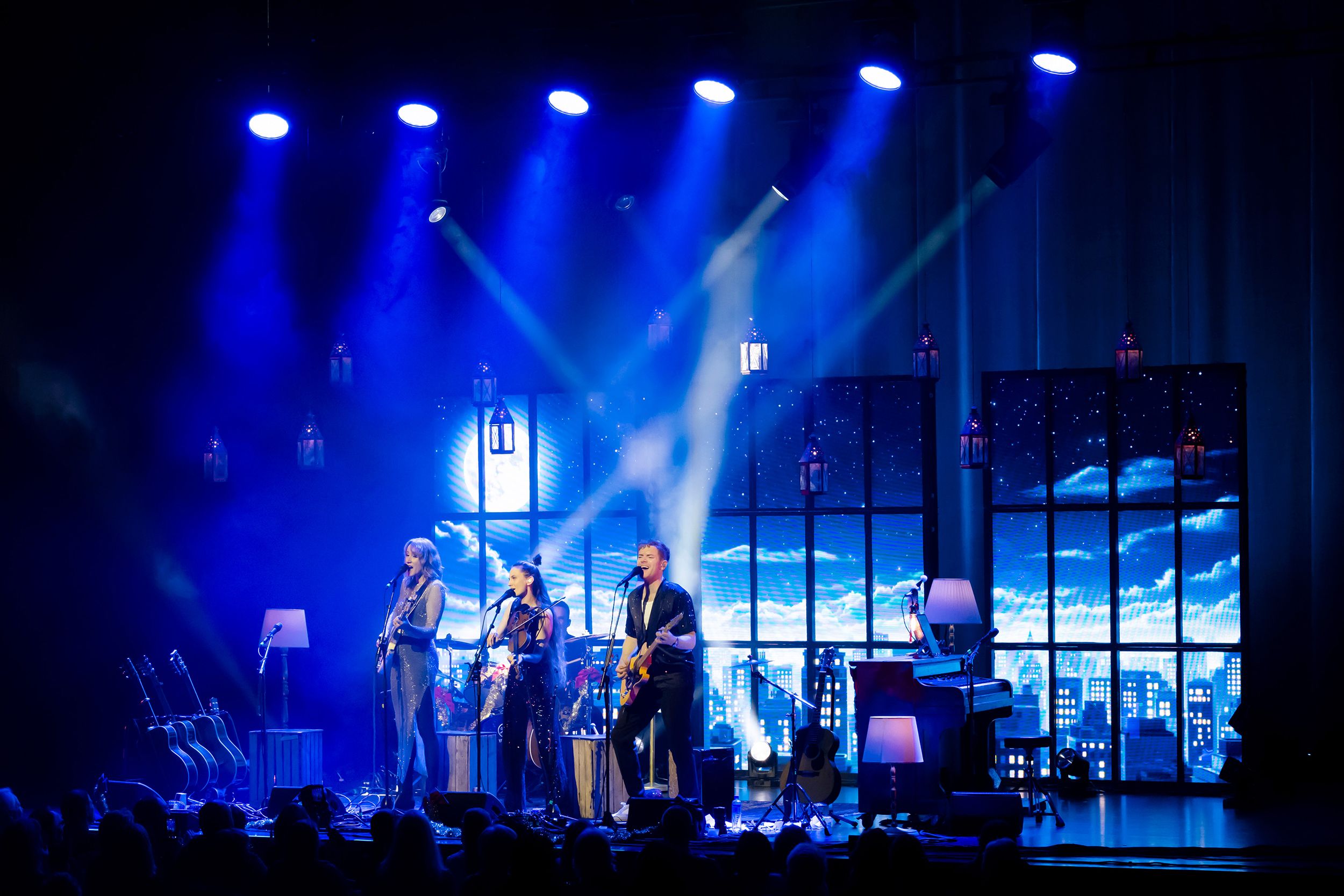 Unplugged Christmas i Linköping konsert och kongress. Med Peter Johansson, Bruno Mitsogiannis, Matilda Grün och Petra Wahlgren.