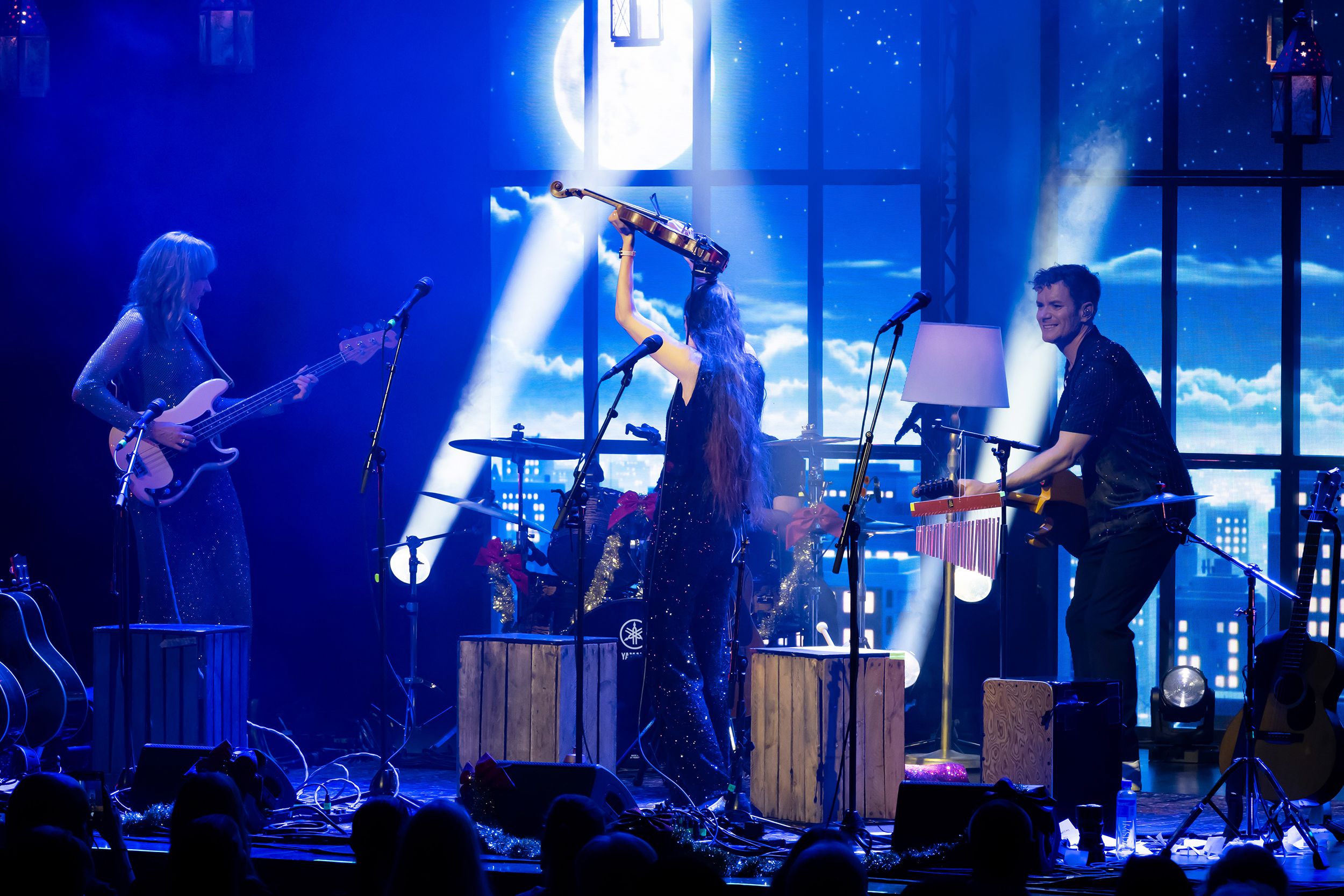 Unplugged Christmas i Linköping konsert och kongress. Med Peter Johansson, Bruno Mitsogiannis, Matilda Grün och Petra Wahlgren.