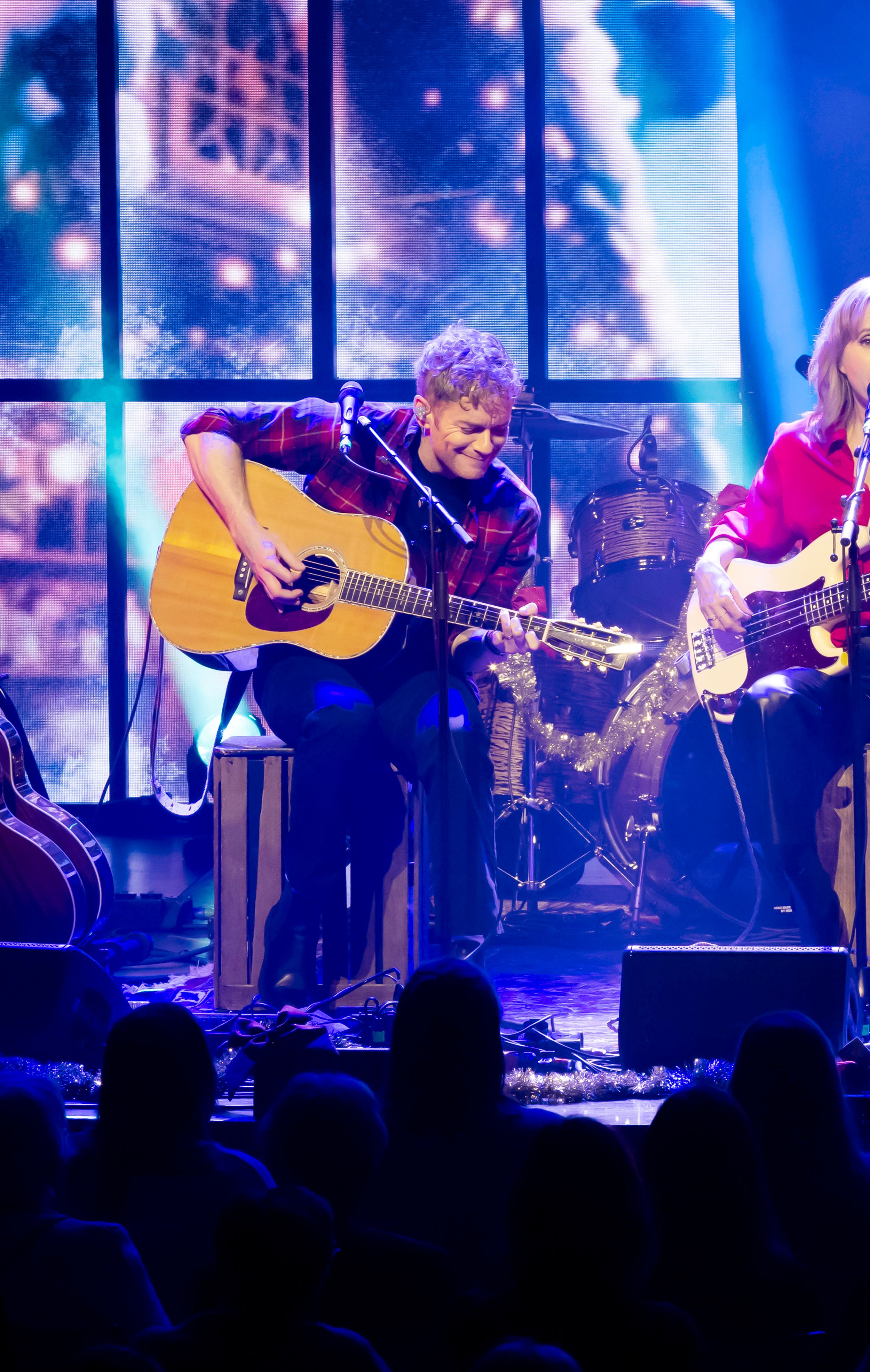 Unplugged Christmas i Linköping konsert och kongress. Med Peter Johansson, Bruno Mitsogiannis, Matilda Grün och Petra Wahlgren.