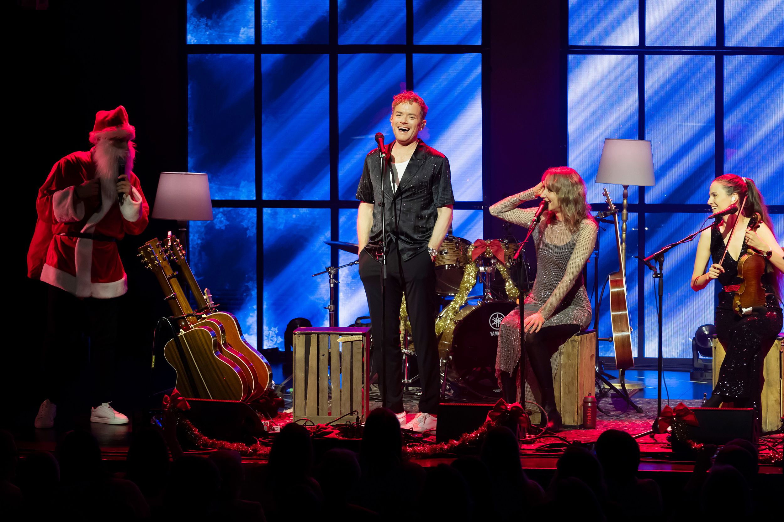 Unplugged Christmas i Linköping konsert och kongress. Med Peter Johansson, Bruno Mitsogiannis, Matilda Grün och Petra Wahlgren.