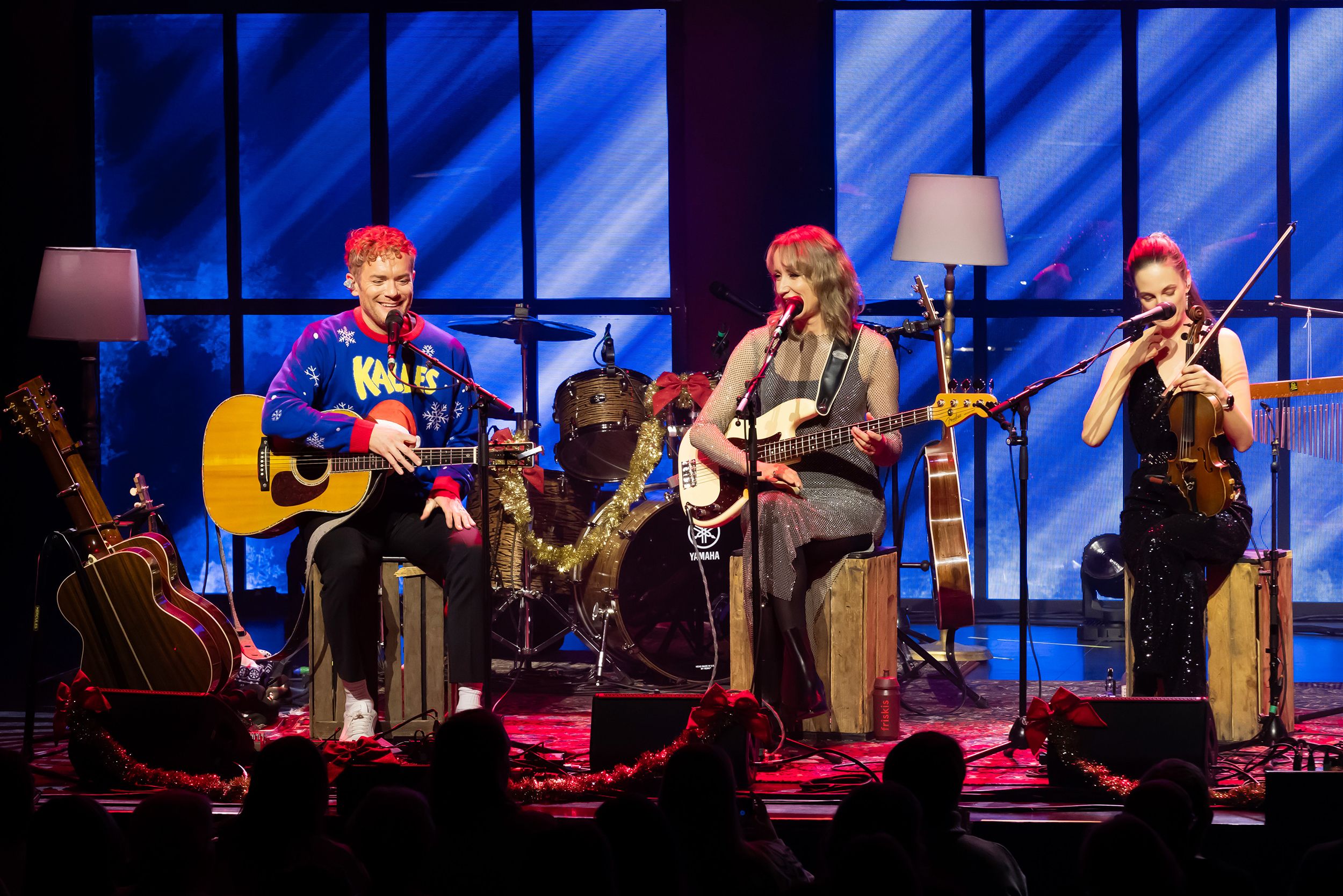 Unplugged Christmas i Linköping konsert och kongress. Med Peter Johansson, Bruno Mitsogiannis, Matilda Grün och Petra Wahlgren.