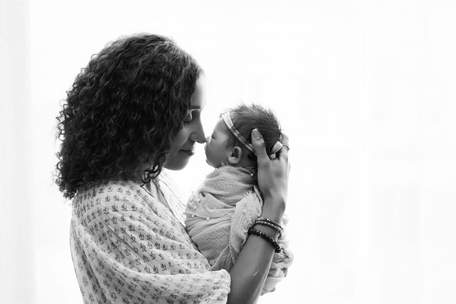 Newborn photos with Kendall Kuss Photography Nashotah WI, lake country family photographer, Watertown WI photography studio