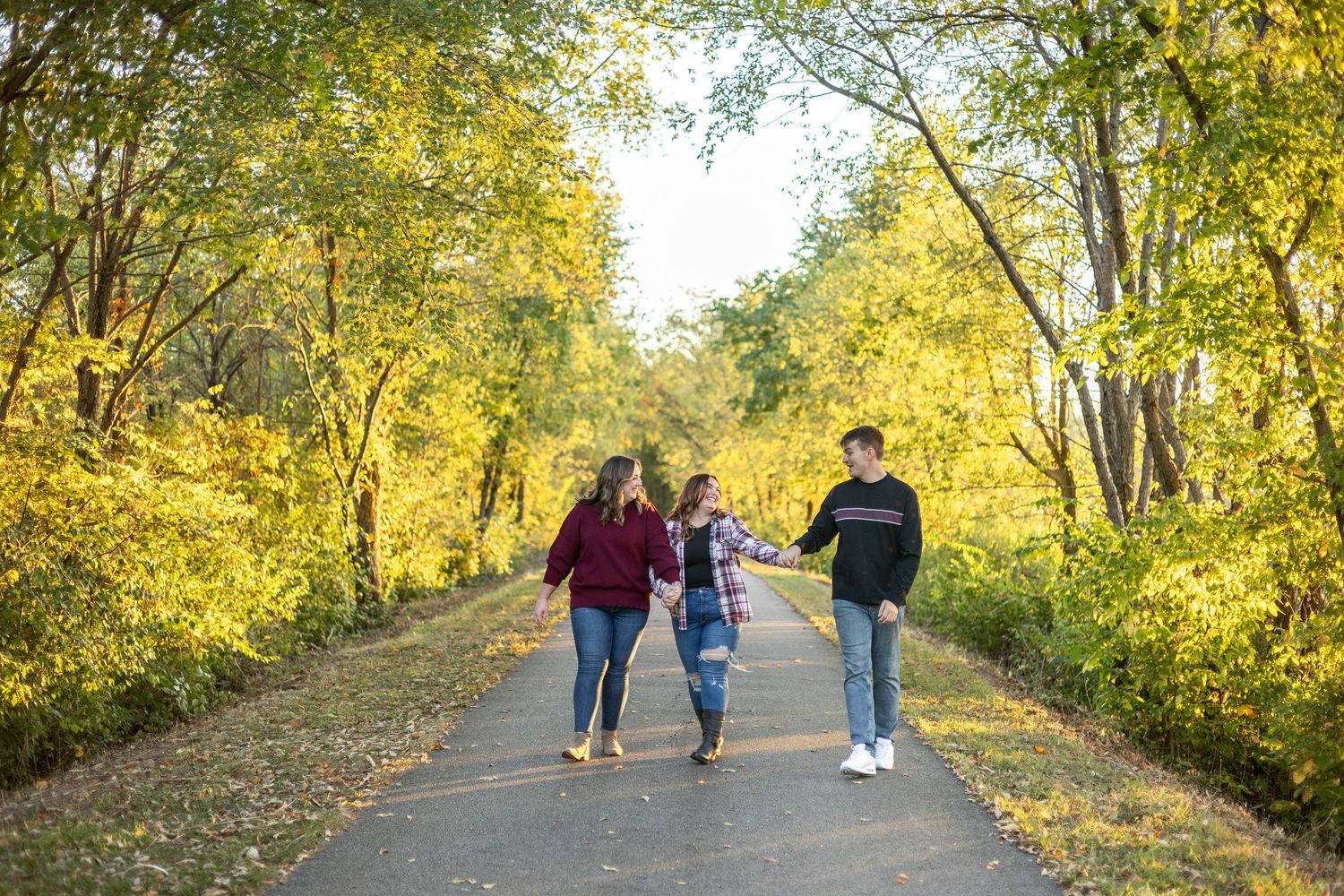 Central, Illinois Family Photographer captures a family together at Centennial Park, Springfield, IL