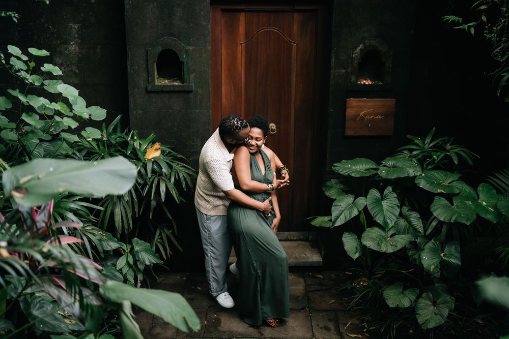 Romantic couple portrait photography with Bali scenery.