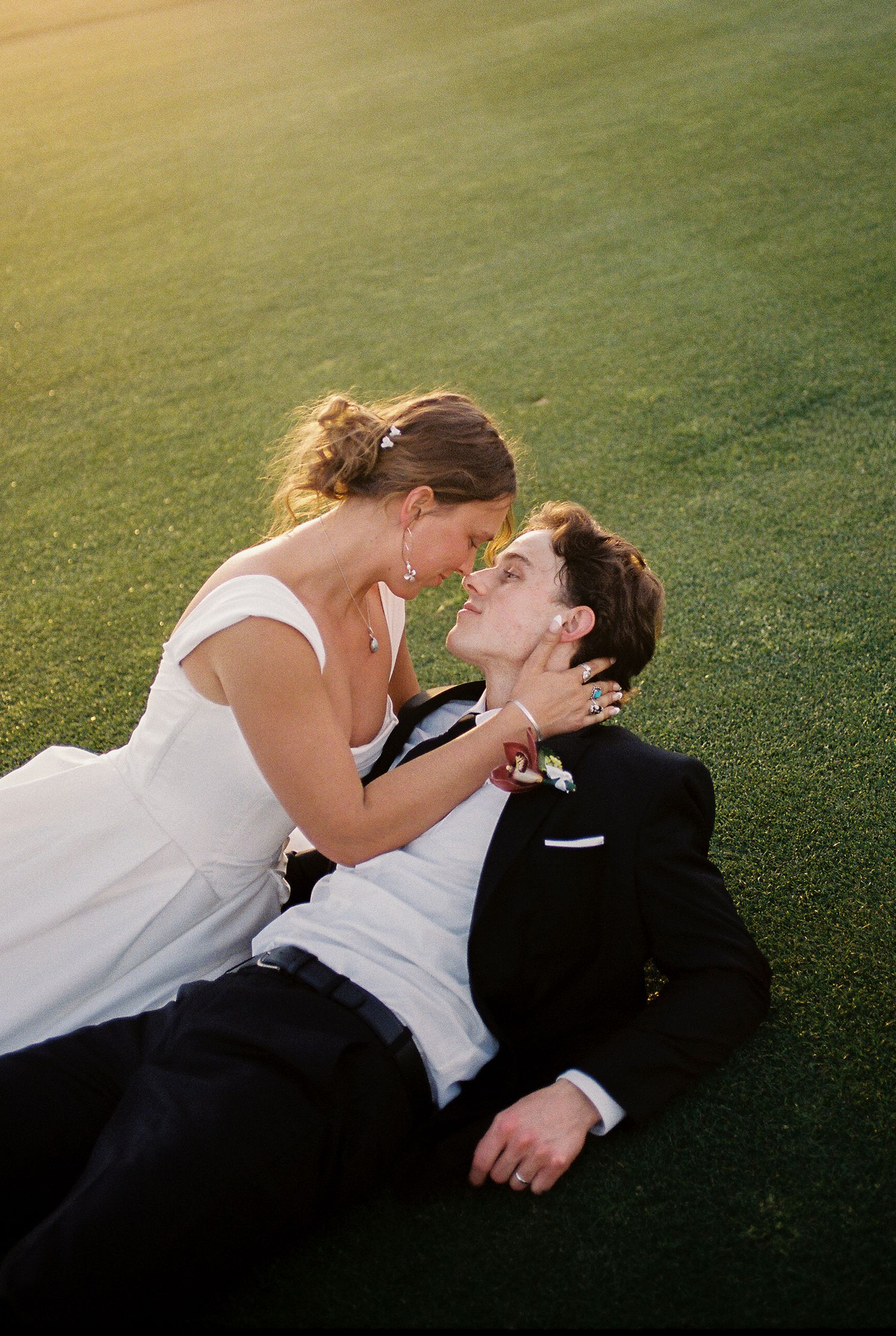 Desert bridals in southern utah with couple kissing