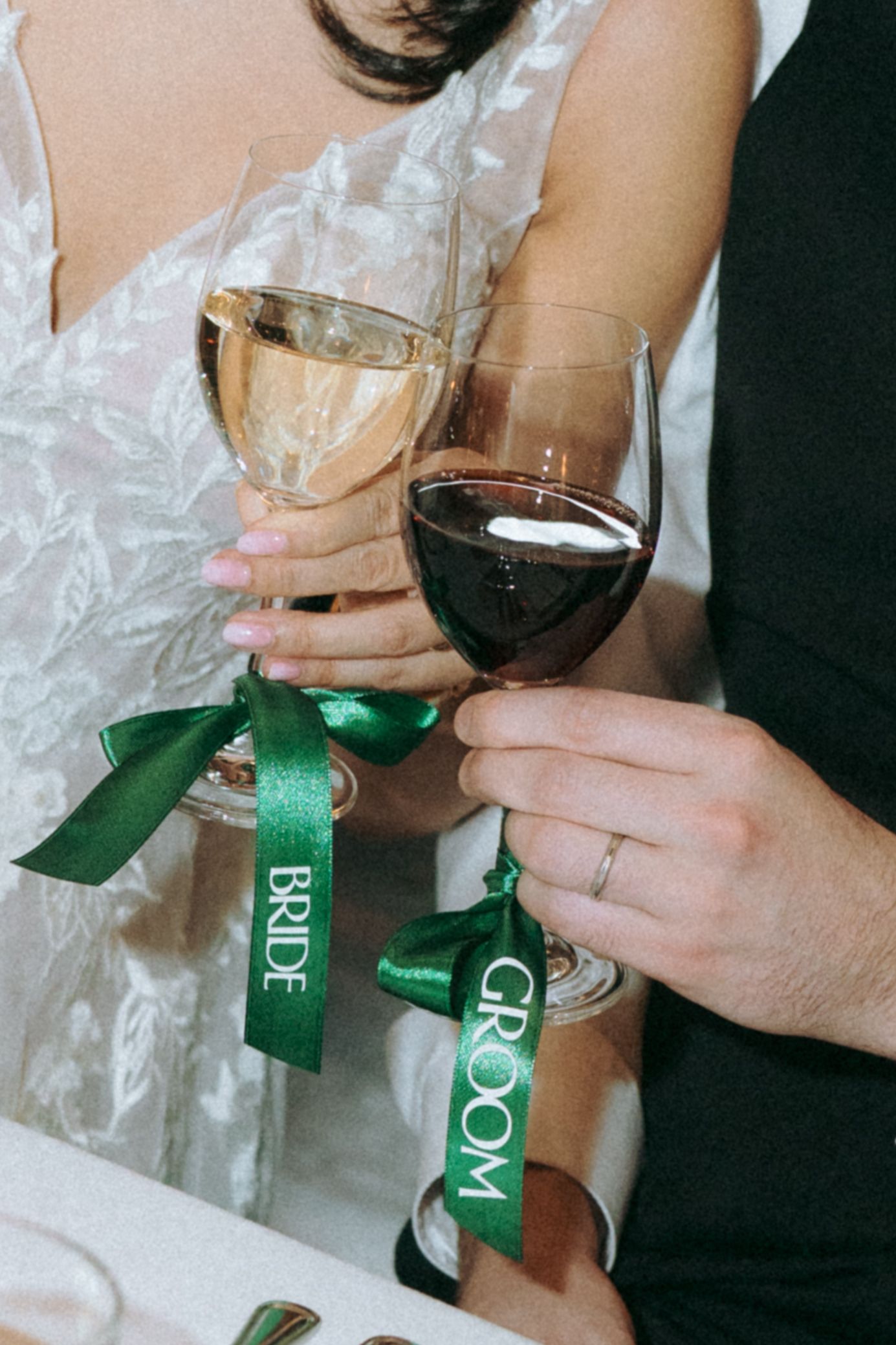 Timeless wedding photos of Tiffany and Sam at Hart House in Toronto.