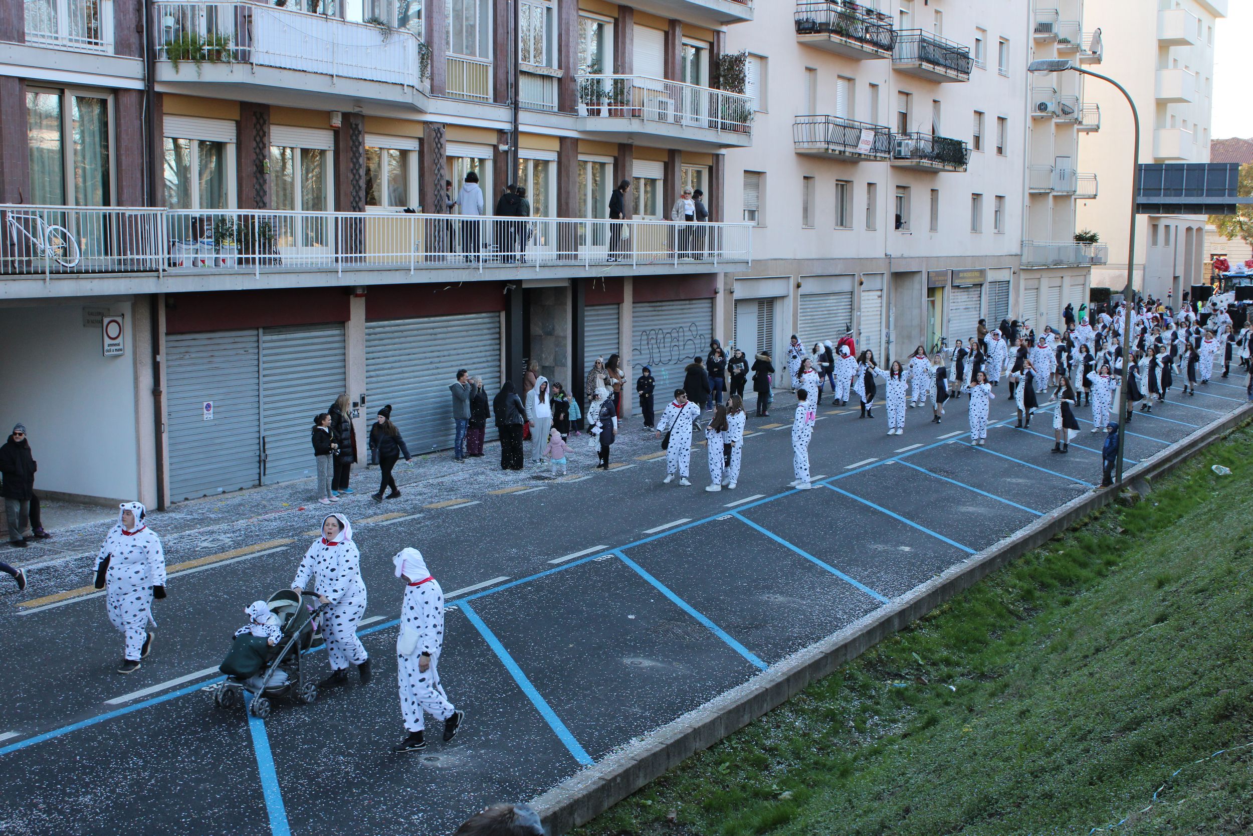 Treviso Carnival Parade 2026. The Selva del Montello Carnival Committee with the show “The Charge of the 101”.