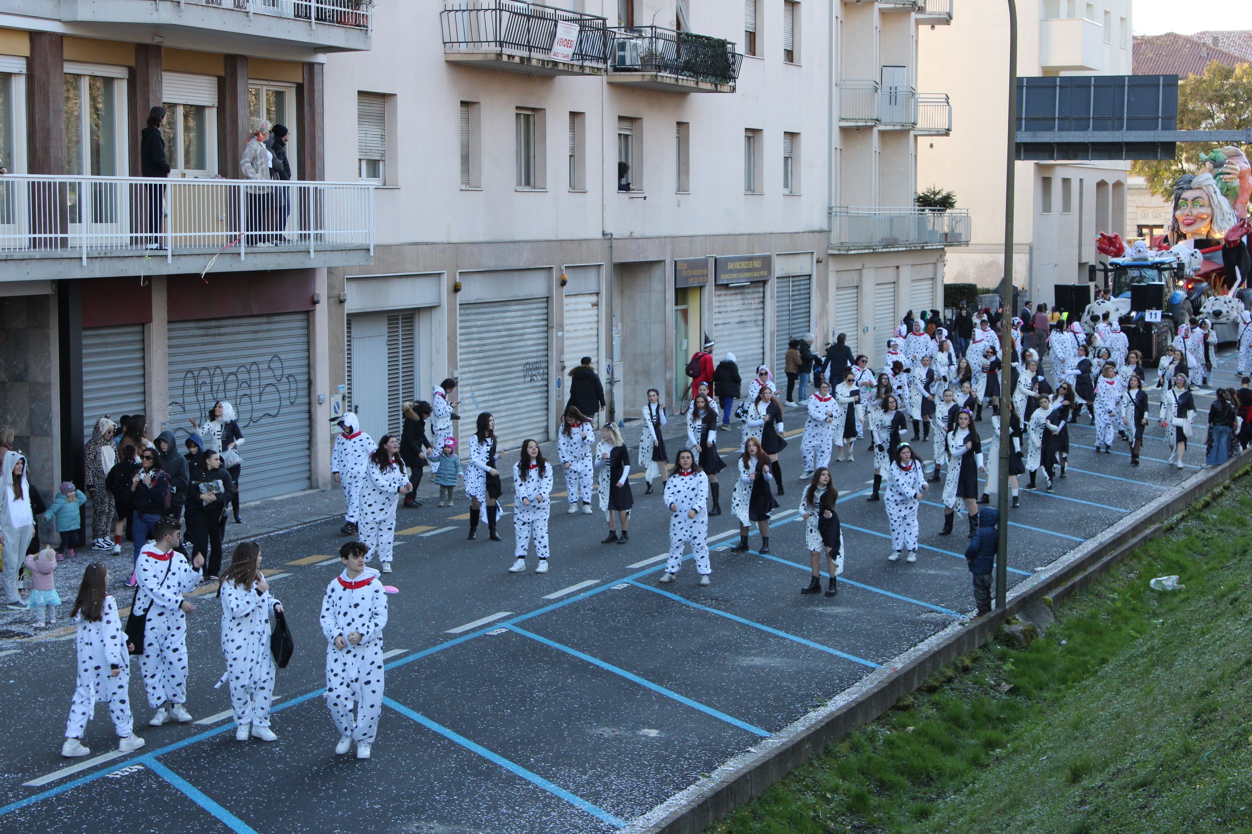 Treviso Carnival Parade 2026. The Selva del Montello Carnival Committee with the show “The Charge of the 101”.