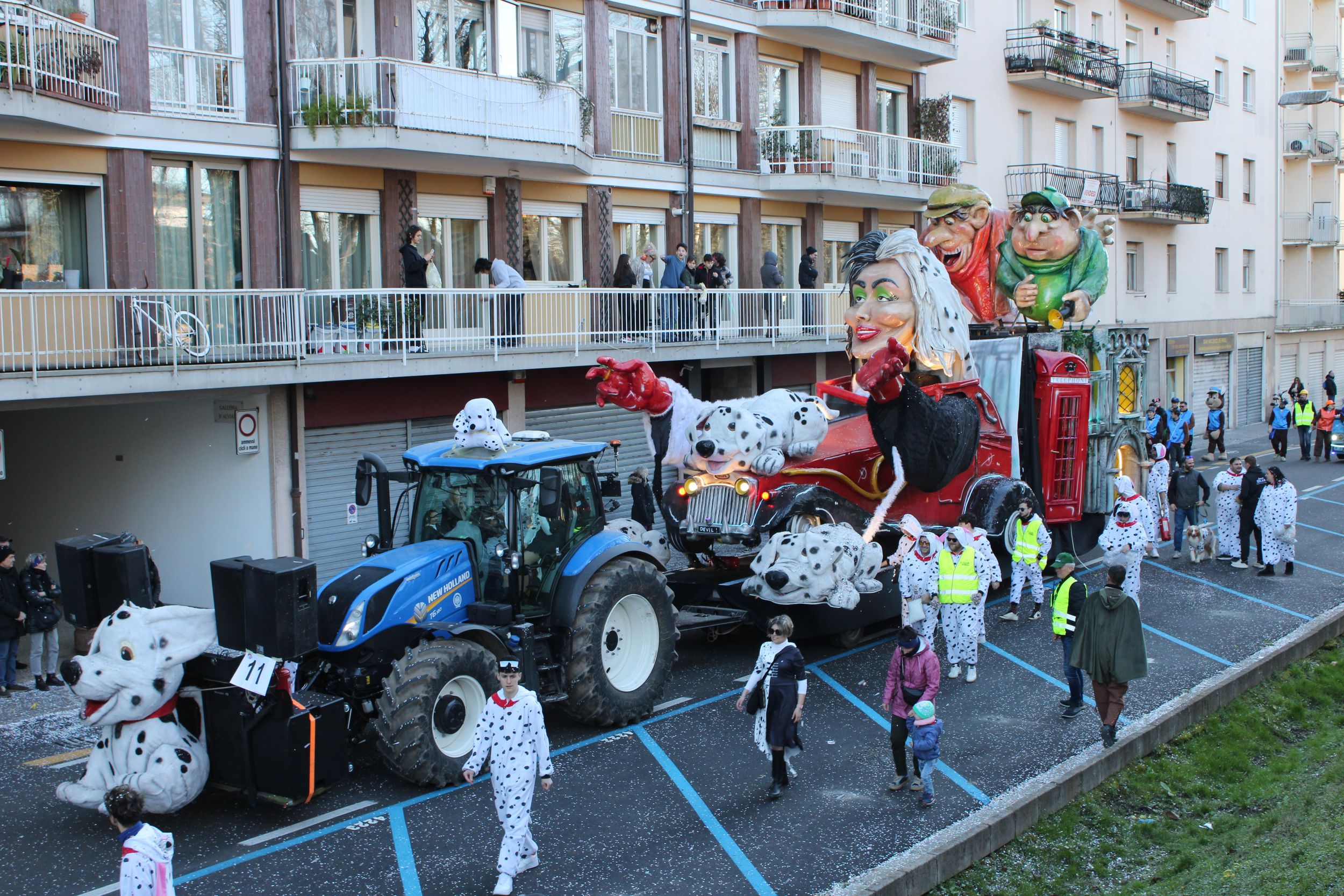 Treviso Carnival Parade 2026. The Selva del Montello Carnival Committee with the show “The Charge of the 101”.