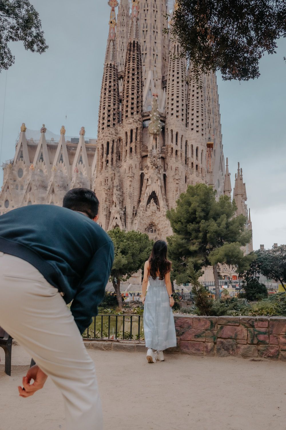 Selfie moment before proposal Sagrada Familia Barcelona proposal photographer BarcelonaLoversPH