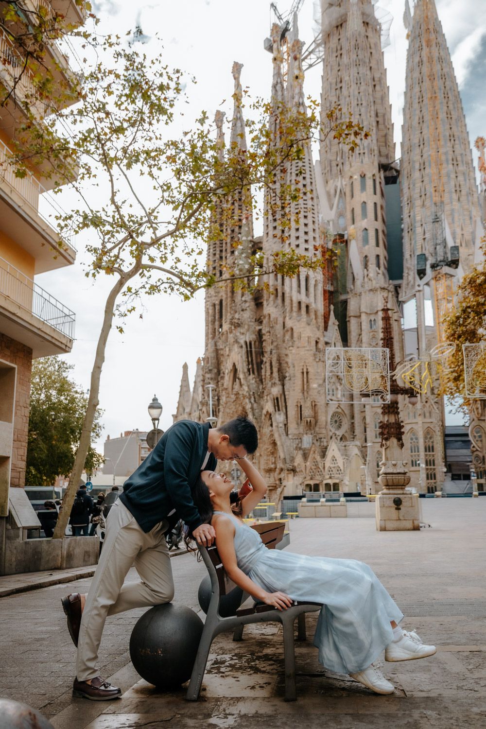 Sunrise silhouette Sagrada Familia proposal Barcelona Surprise proposal photoshoot Barcelona BarcelonaLoversPH