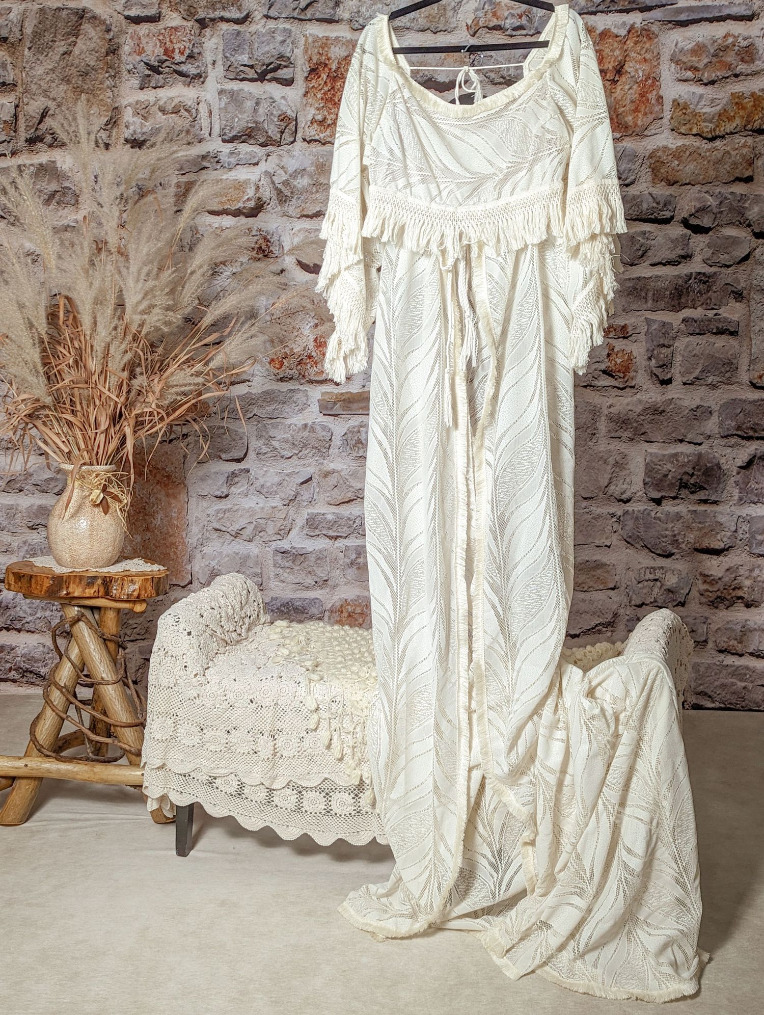 handmade lace maternity gown GTA Photographer